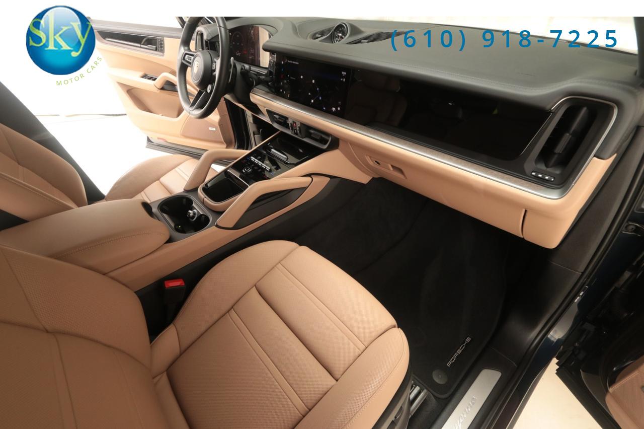 2024 Porsche Cayenne Coupe AWD West Chester PA