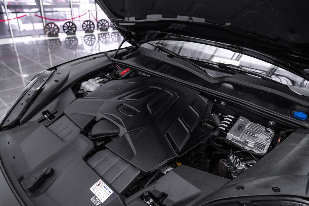 2024 Porsche Cayenne Coupe Base Carrollton TX