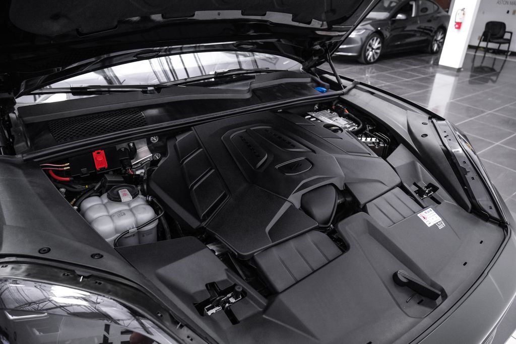 2024 Porsche Cayenne Coupe Base Carrollton TX