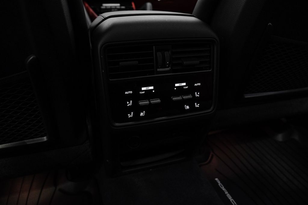 2024 Porsche Cayenne Coupe Base Carrollton TX