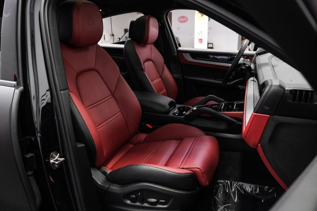 2024 Porsche Cayenne Coupe Base Carrollton TX