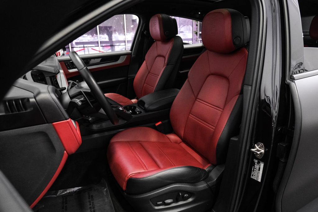 2024 Porsche Cayenne Coupe Base Carrollton TX