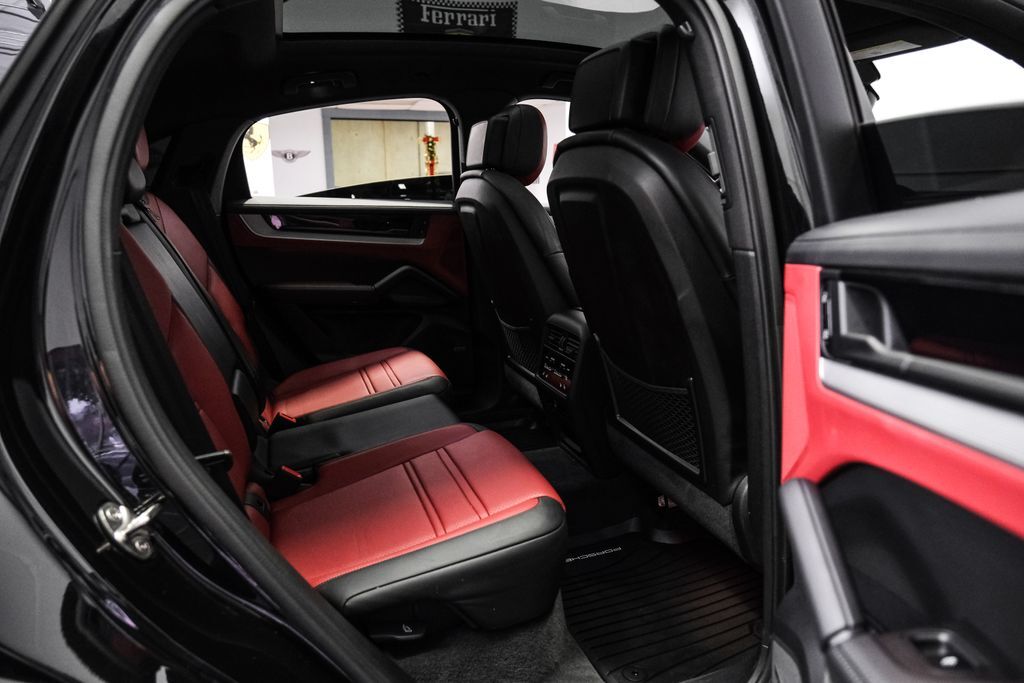 2024 Porsche Cayenne Coupe Base Carrollton TX