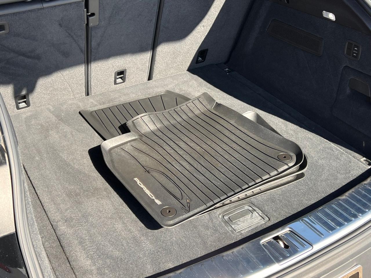 2024 Porsche Cayenne Coupe Base Indianapolis IN