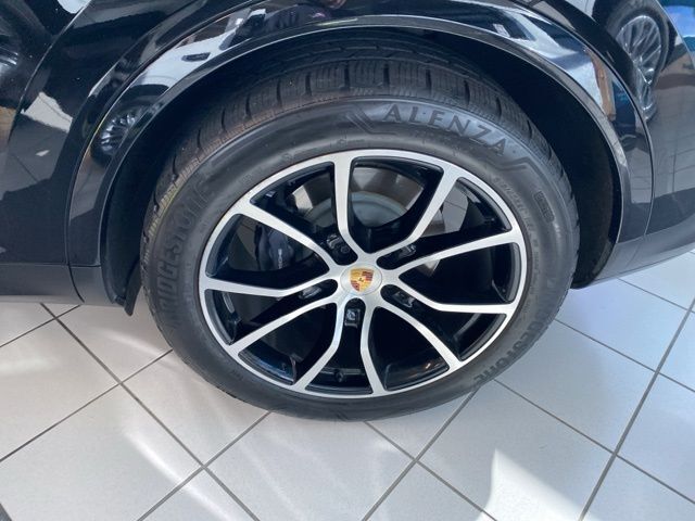 2024 Porsche Cayenne Coupe Base Raleigh NC
