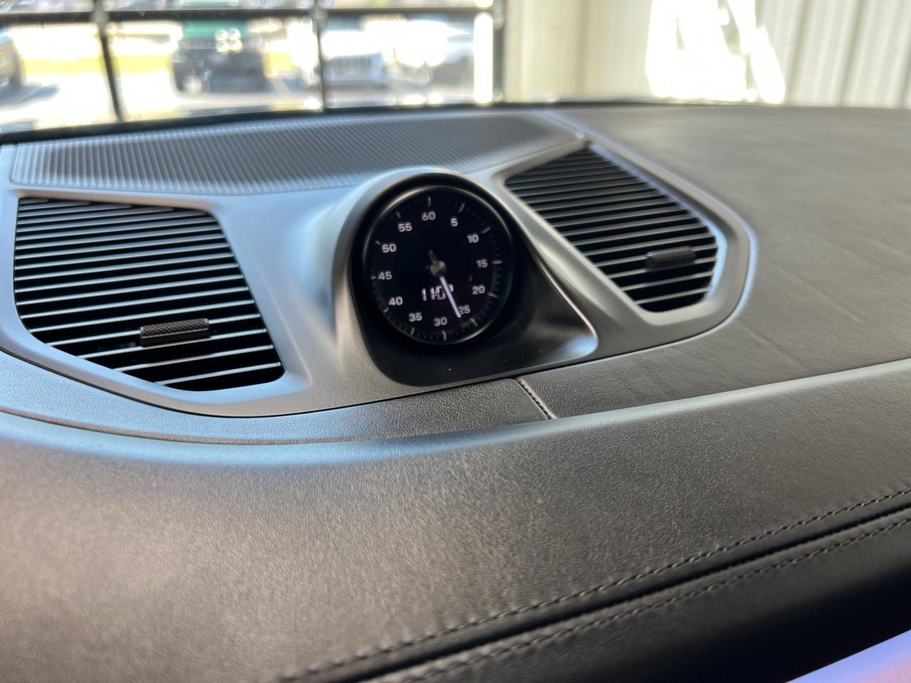 2024 Porsche Cayenne Coupe, Leather, 14-Way Seats, 21in RS Spyder Wheels, Soft Close Doors Houston TX
