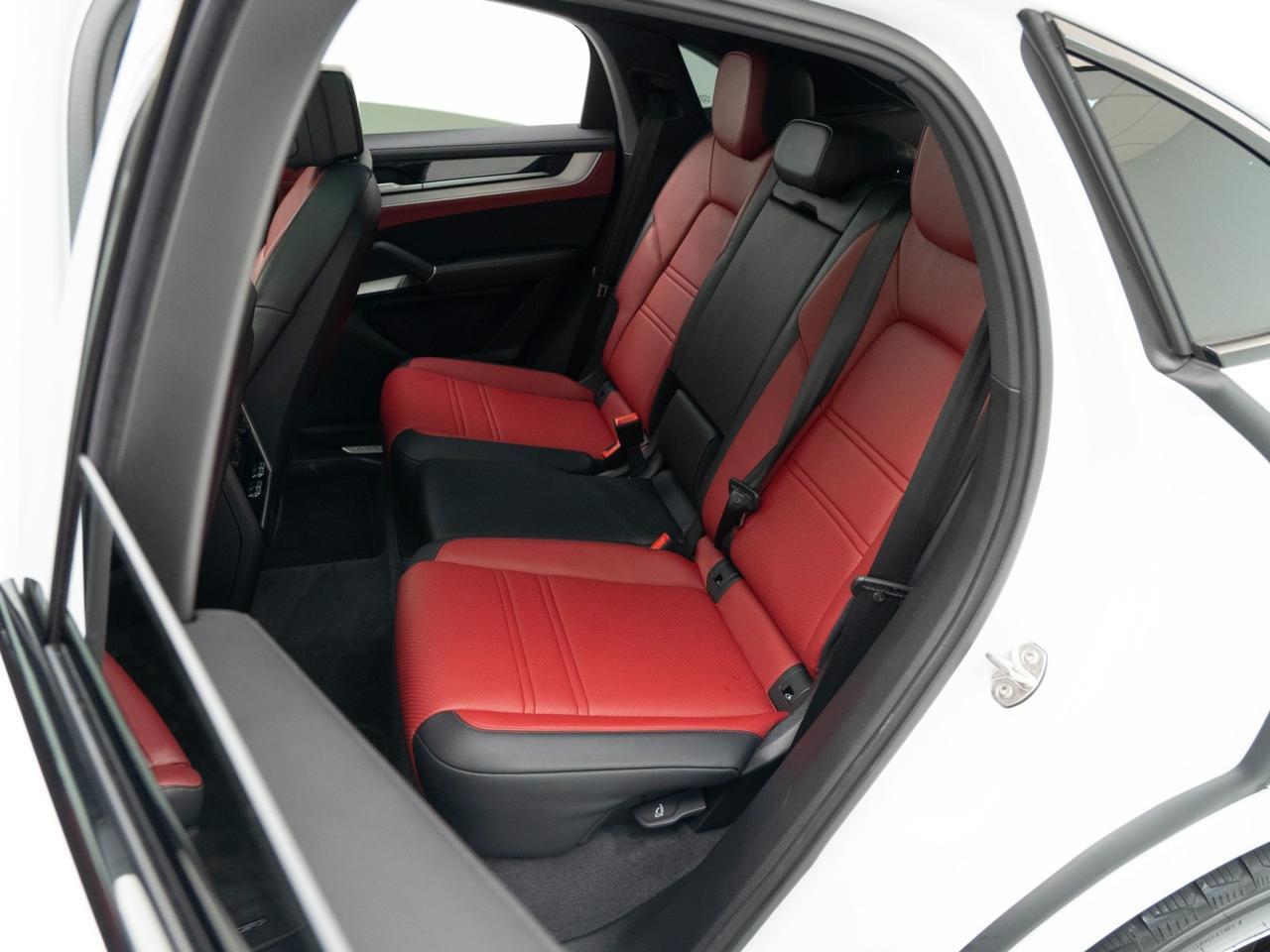 2024 Porsche Cayenne Coupe Pompano Beach FL