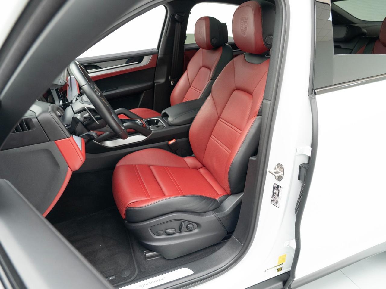 2024 Porsche Cayenne Coupe Pompano Beach FL