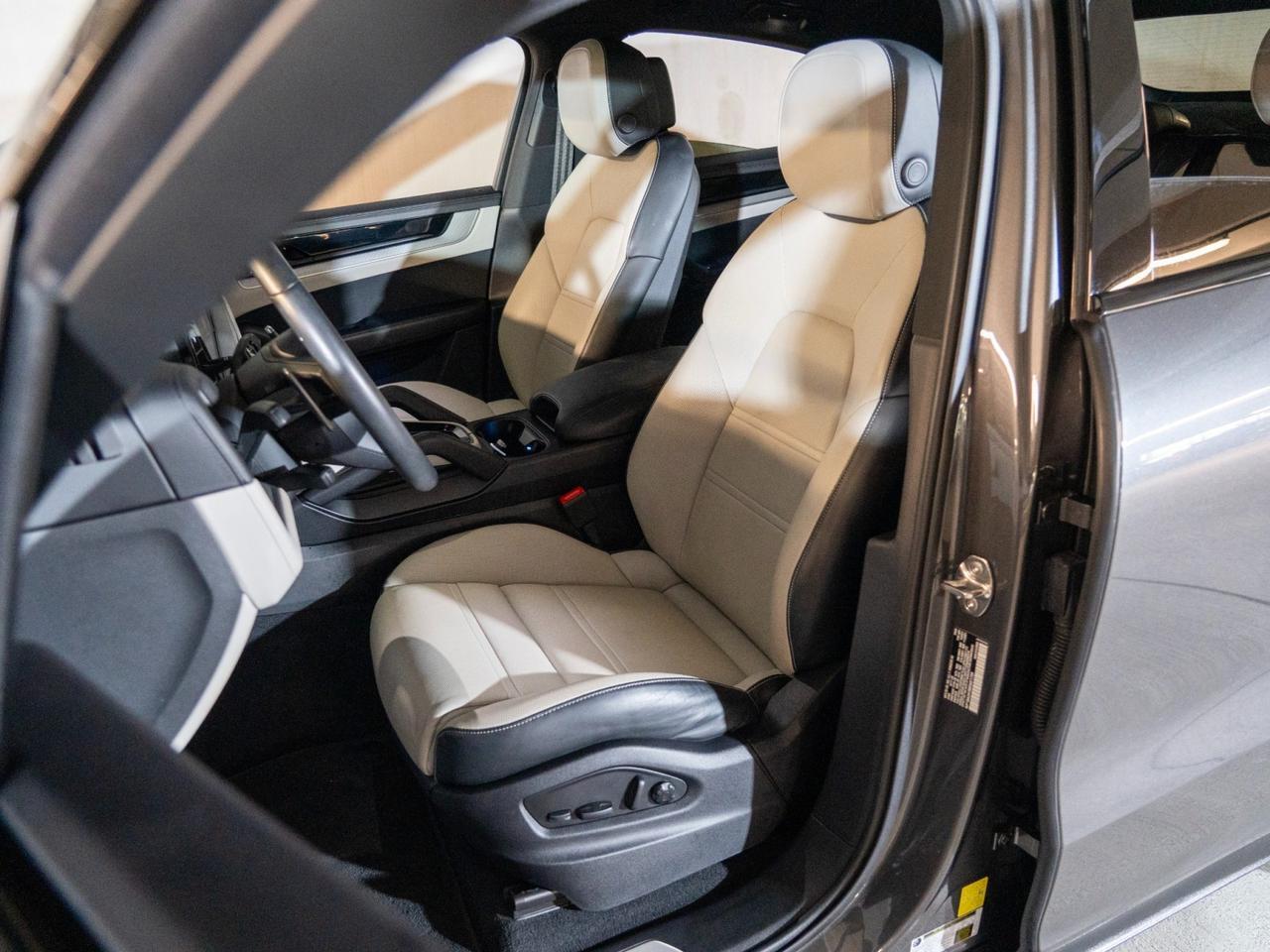 2024 Porsche Cayenne Coupe Pompano Beach FL