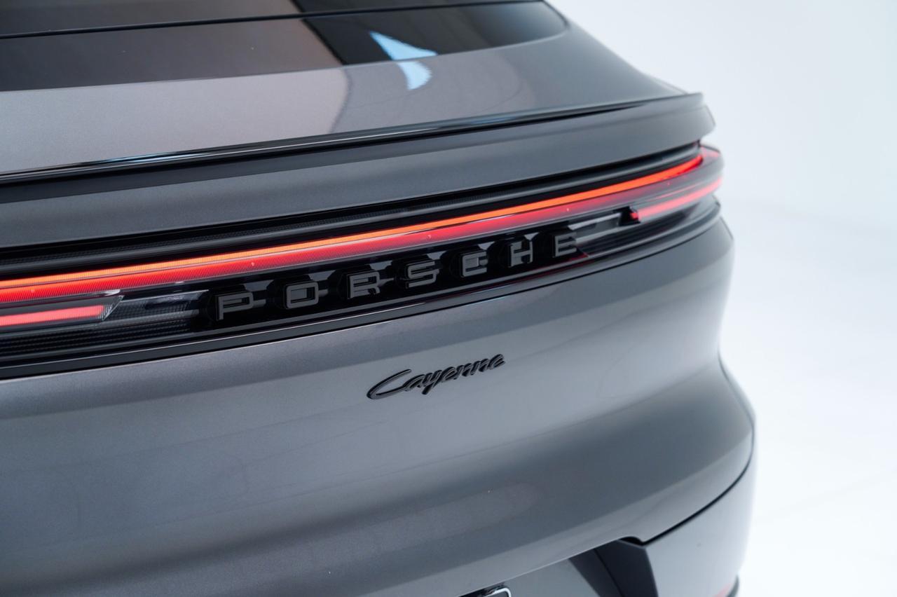 2024 Porsche Cayenne Coupe Pompano Beach FL