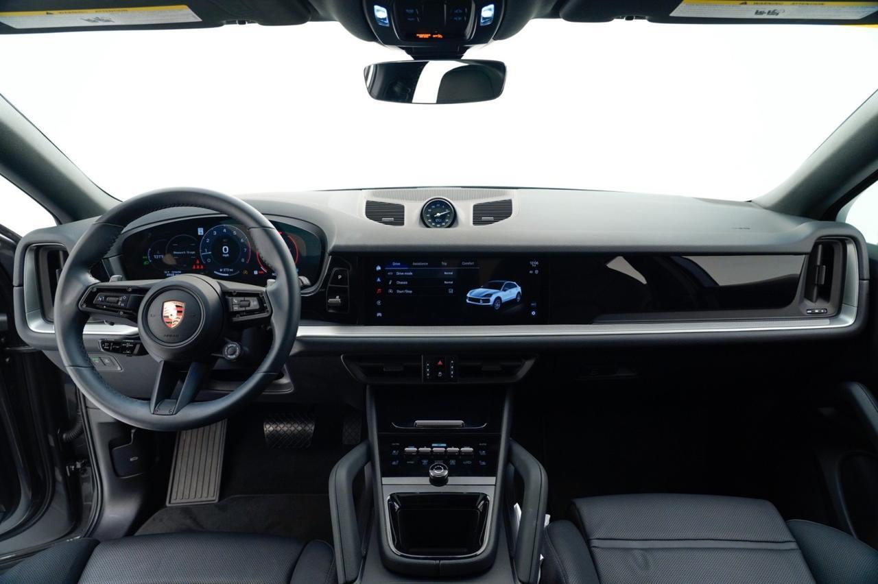 2024 Porsche Cayenne Coupe Pompano Beach FL