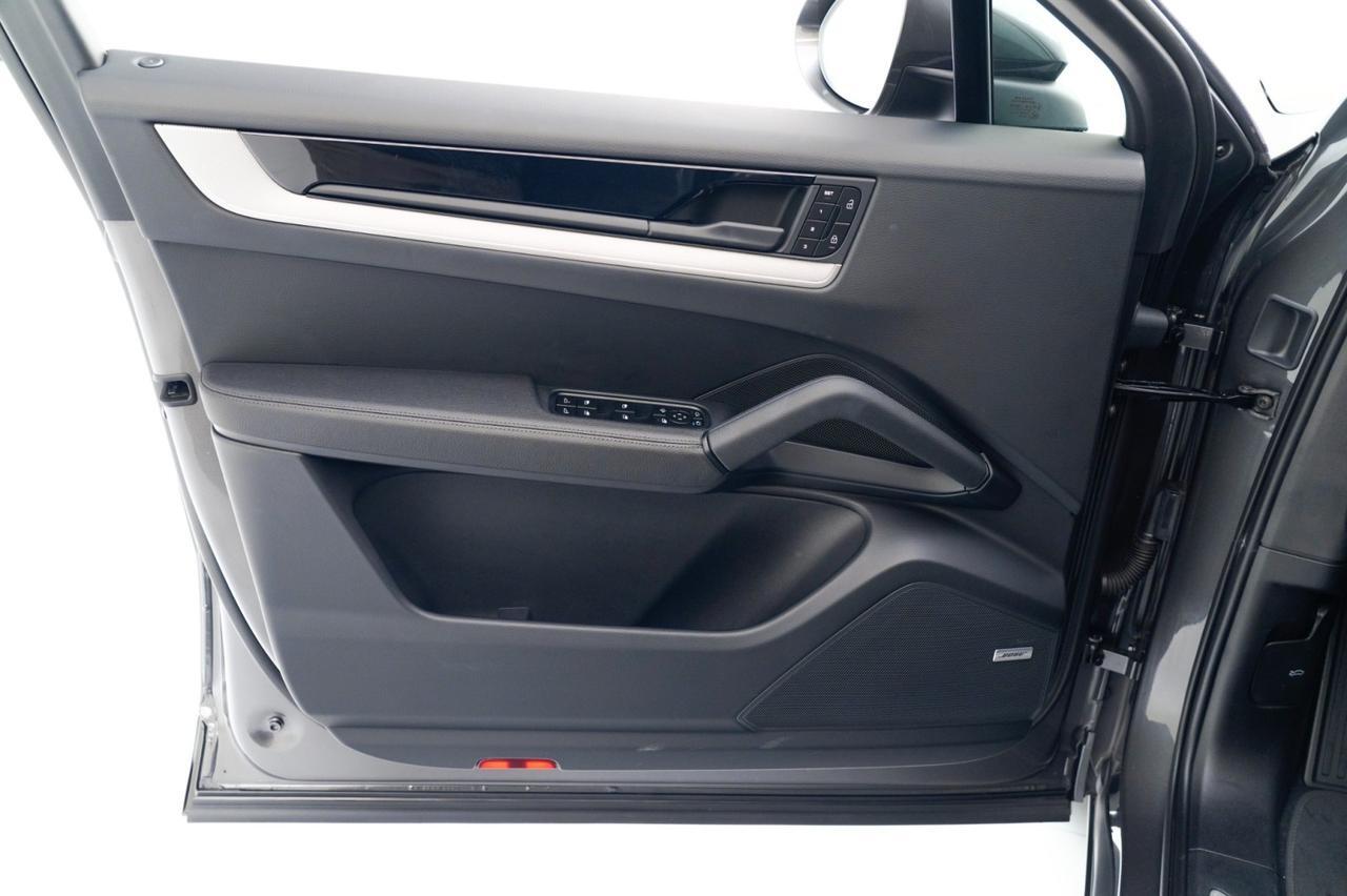 2024 Porsche Cayenne Coupe Pompano Beach FL