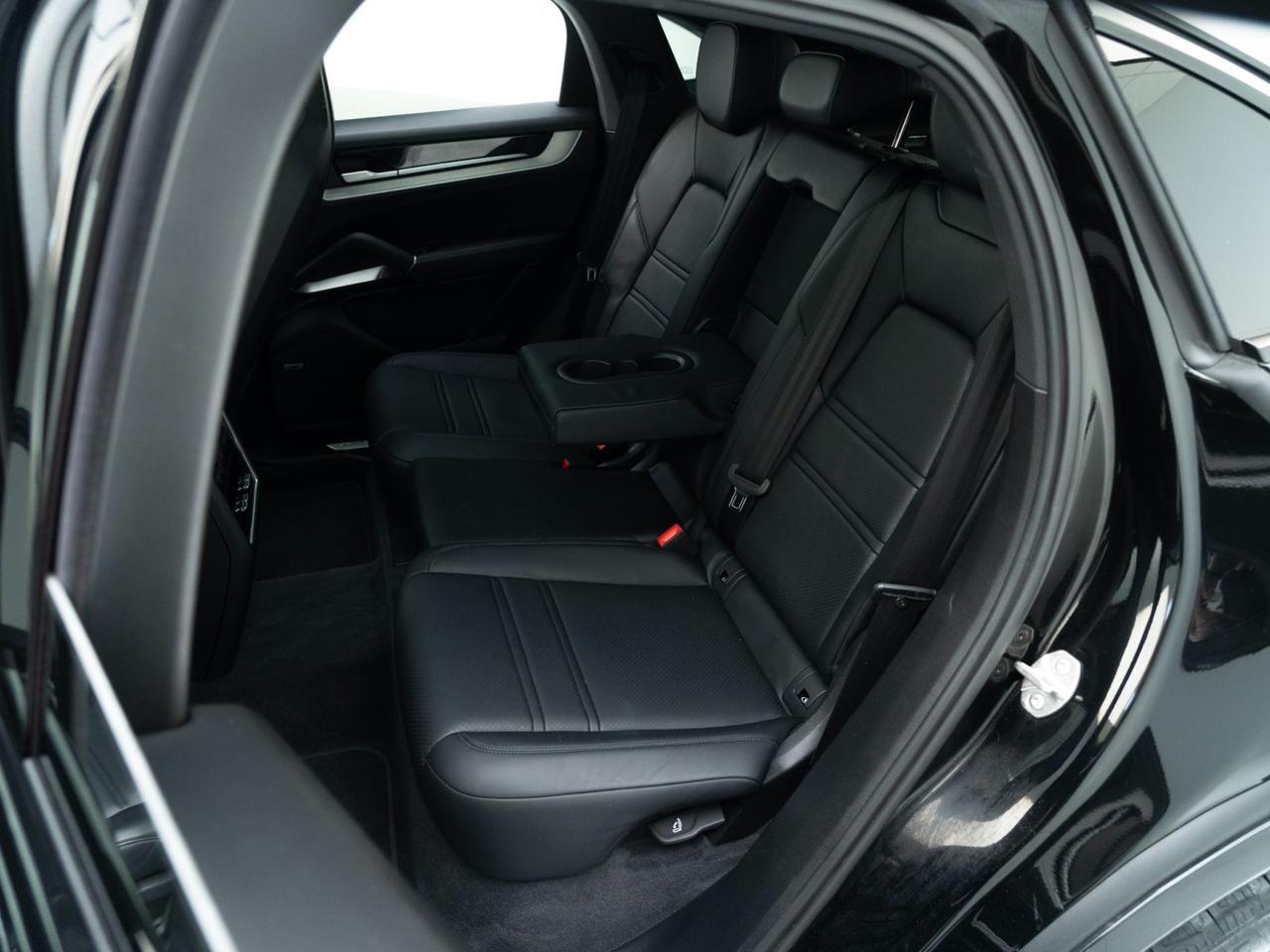 2024 Porsche Cayenne Coupe Pompano Beach FL