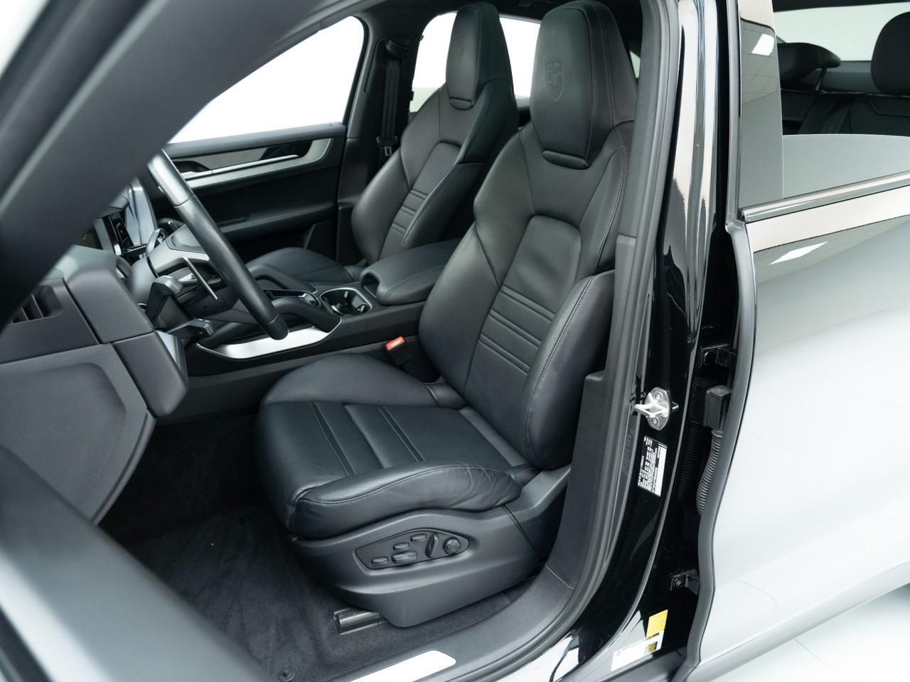 2024 Porsche Cayenne Coupe Pompano Beach FL