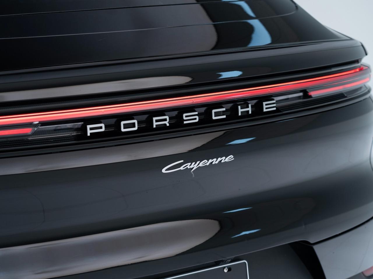 2024 Porsche Cayenne Coupe Pompano Beach FL