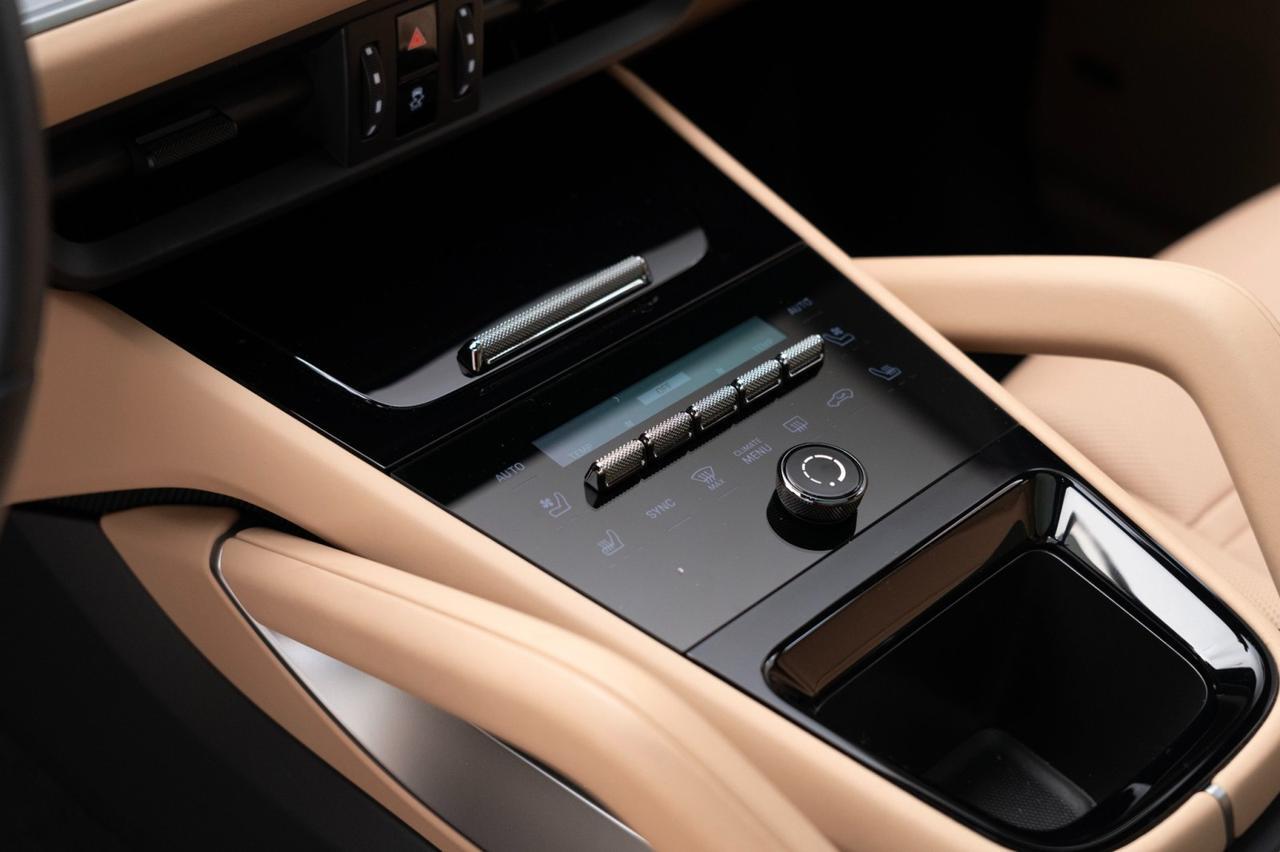 2024 Porsche Cayenne Coupe Pompano Beach FL