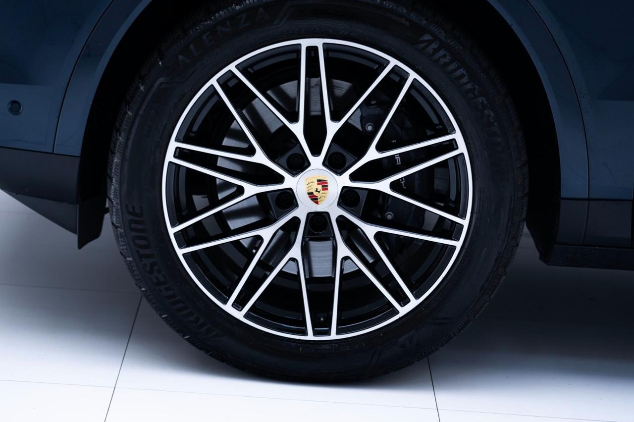 2024 Porsche Cayenne Coupe Pompano Beach FL