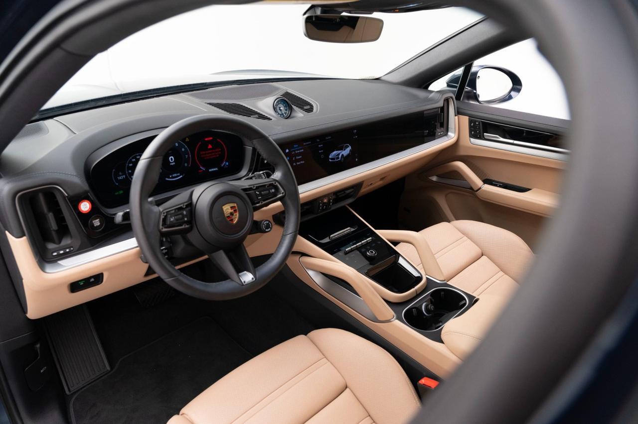 2024 Porsche Cayenne Coupe Pompano Beach FL