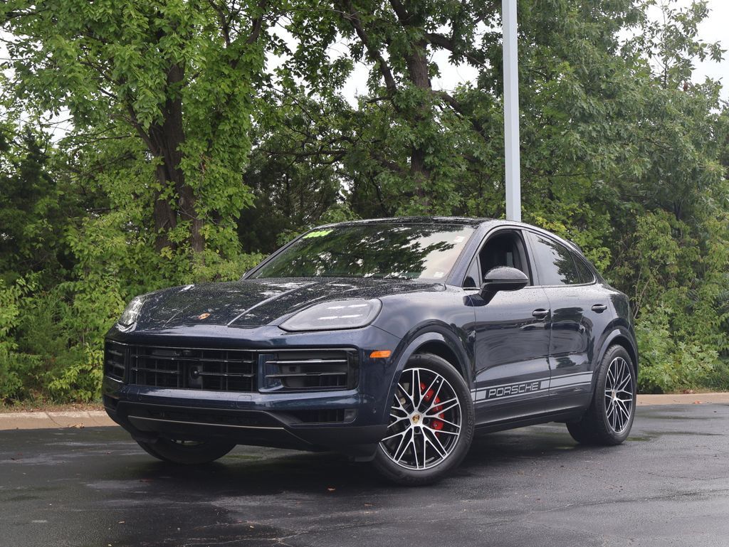 2024 Porsche Cayenne Coupe