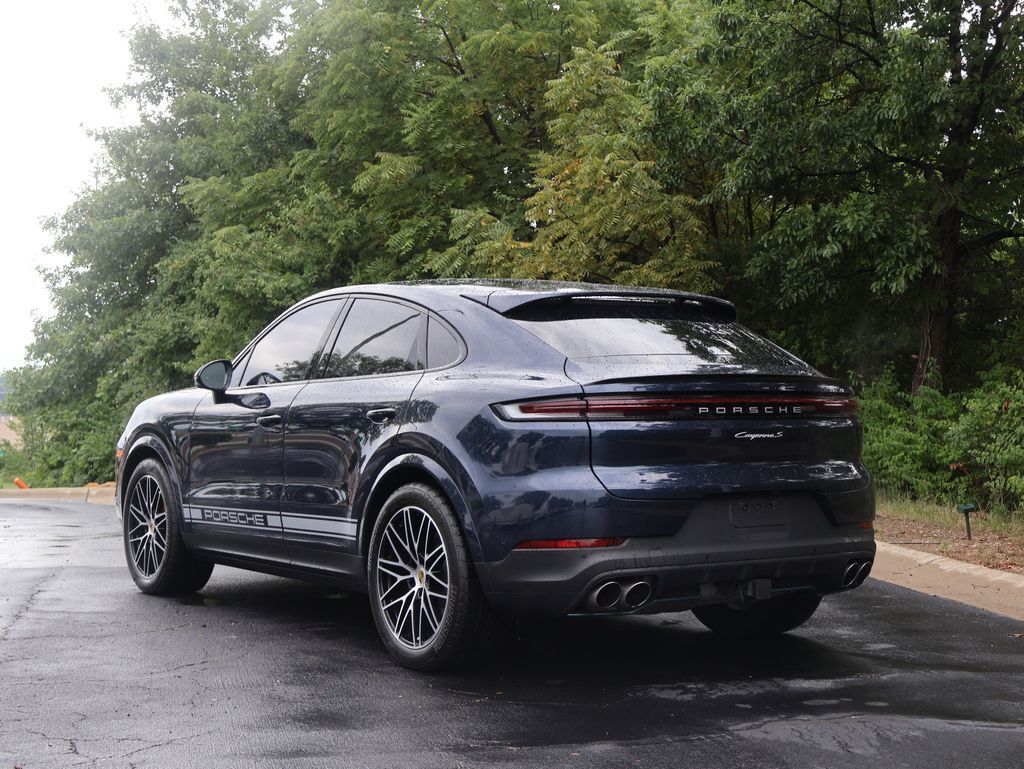 2024 Porsche Cayenne Coupe S