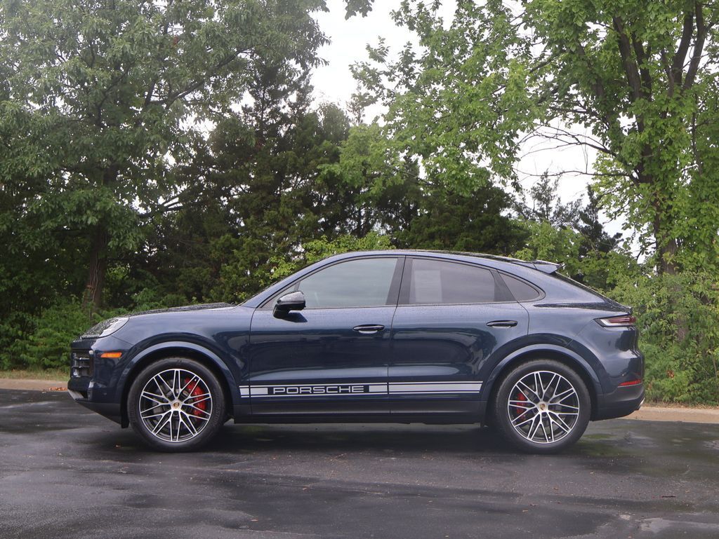 2024 Porsche Cayenne Coupe S