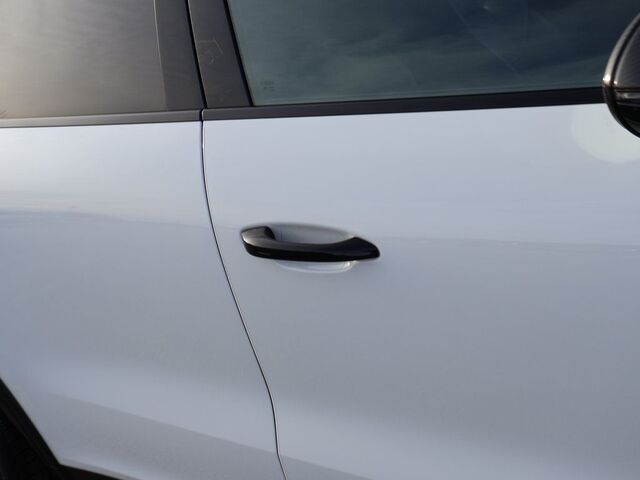 2024 Porsche Cayenne Coupe Turbo GT Oshkosh WI 2024 Porsche Cayenne Coupe Turbo GT Oshkosh WI