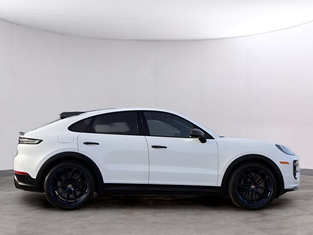 2024 Porsche Cayenne Coupe Turbo GT Oshkosh WI 2024 Porsche Cayenne Coupe Turbo GT Oshkosh WI