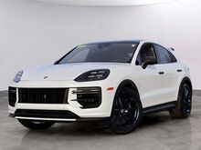 2024_Porsche_Cayenne Coupe_Turbo GT_ Oshkosh WI