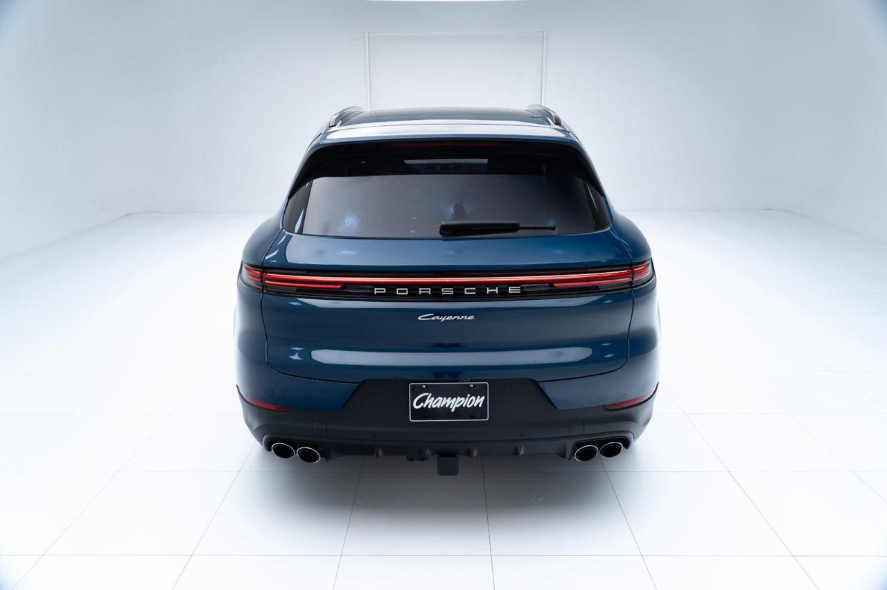 2024 Porsche Cayenne E-Hybrid Pompano Beach FL