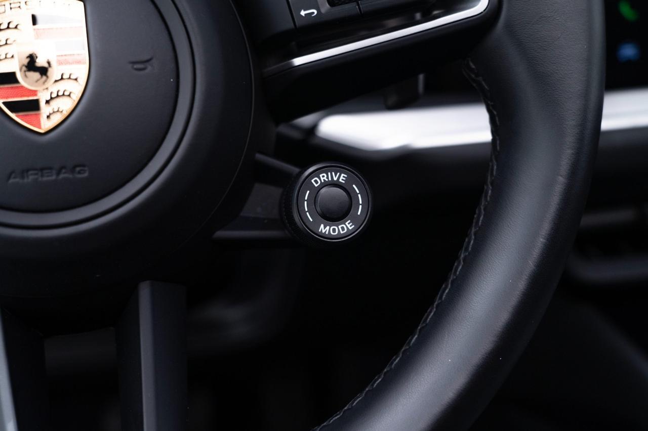 2024 Porsche Cayenne E-Hybrid Pompano Beach FL