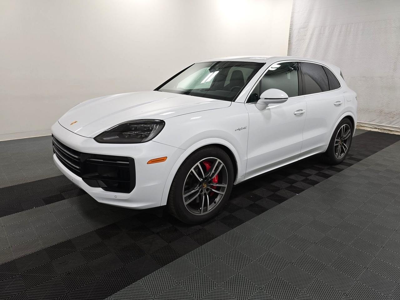 2024 Porsche Cayenne E-Hybrid Turbo 1-Owner Adaptive Air Suspension Portland OR