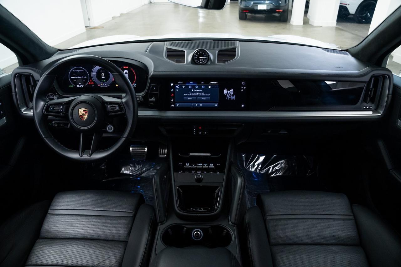 2024 Porsche Cayenne E-Hybrid Turbo 1 Owner Heated Seats Adaptive Suspension Portland OR