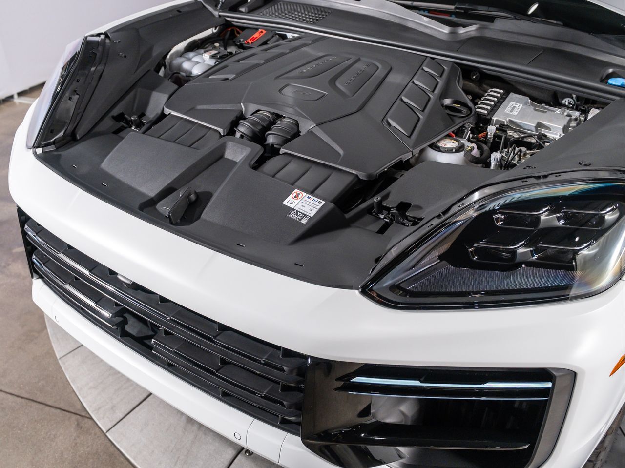 2024 Porsche Cayenne E-Hybrid Turbo Santa Clarita CA