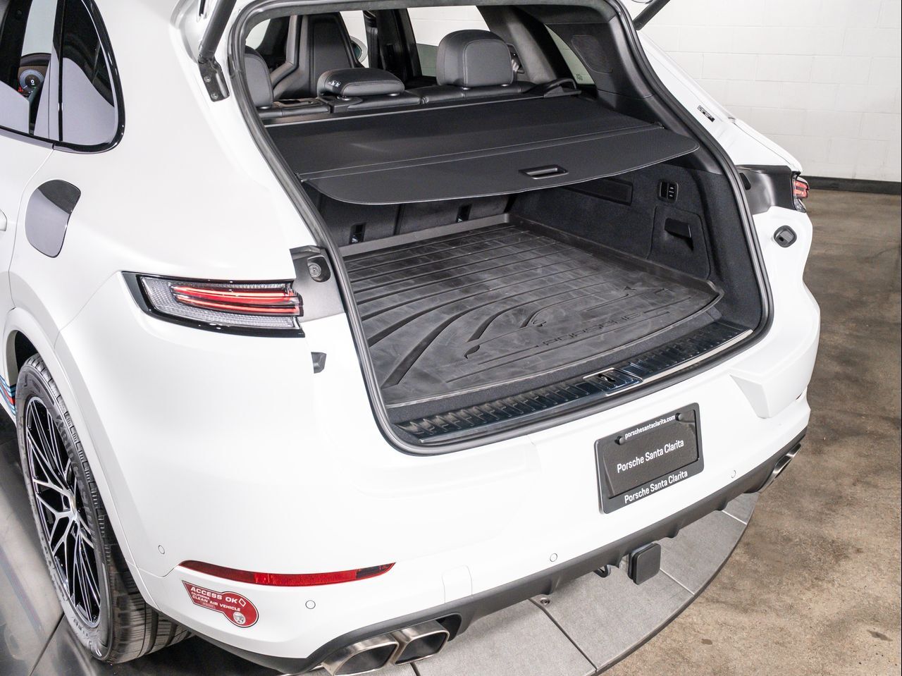 2024 Porsche Cayenne E-Hybrid Turbo Santa Clarita CA