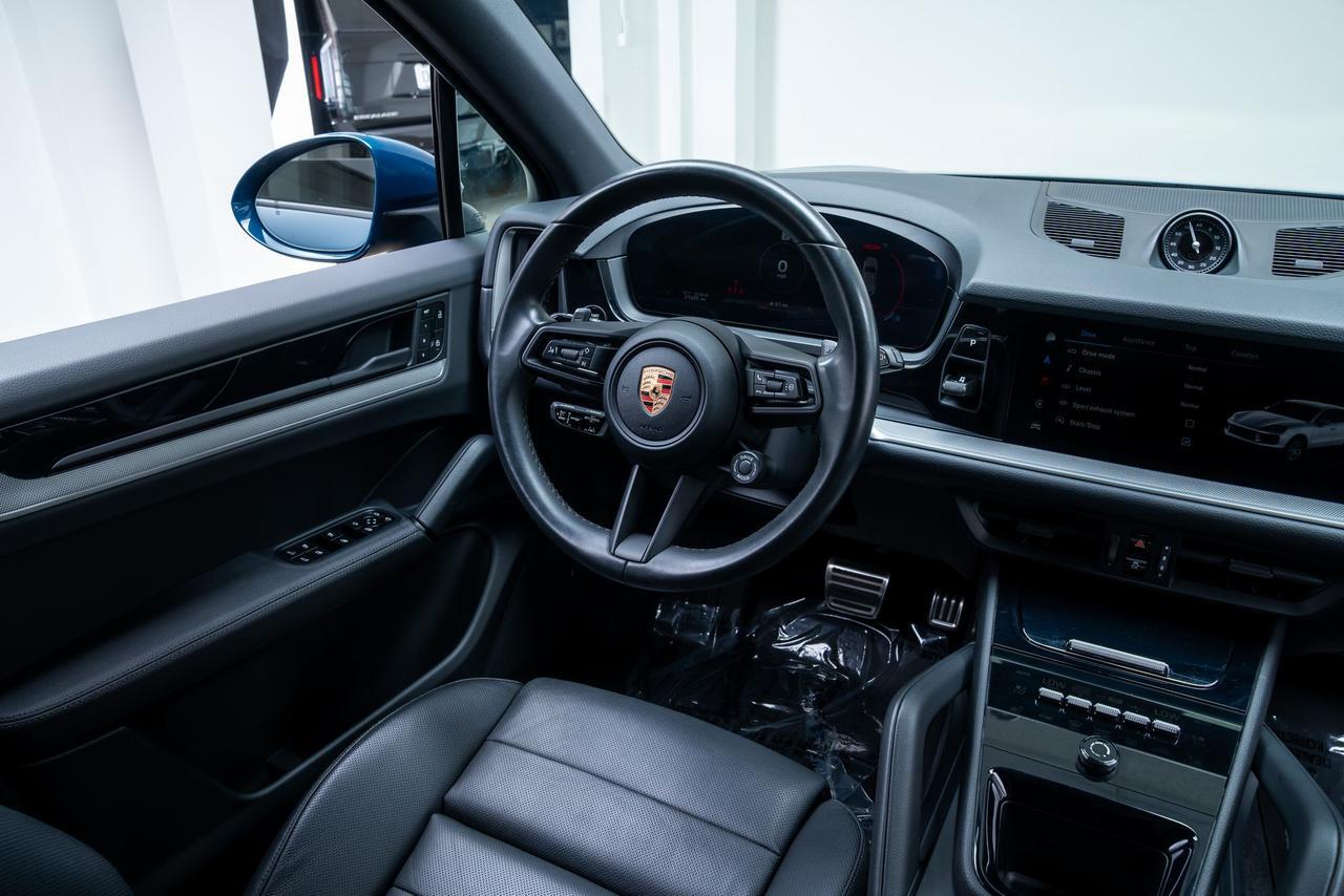 2024 Porsche Cayenne S 1 Owner Premium Package Adaptive Suspension Portland OR