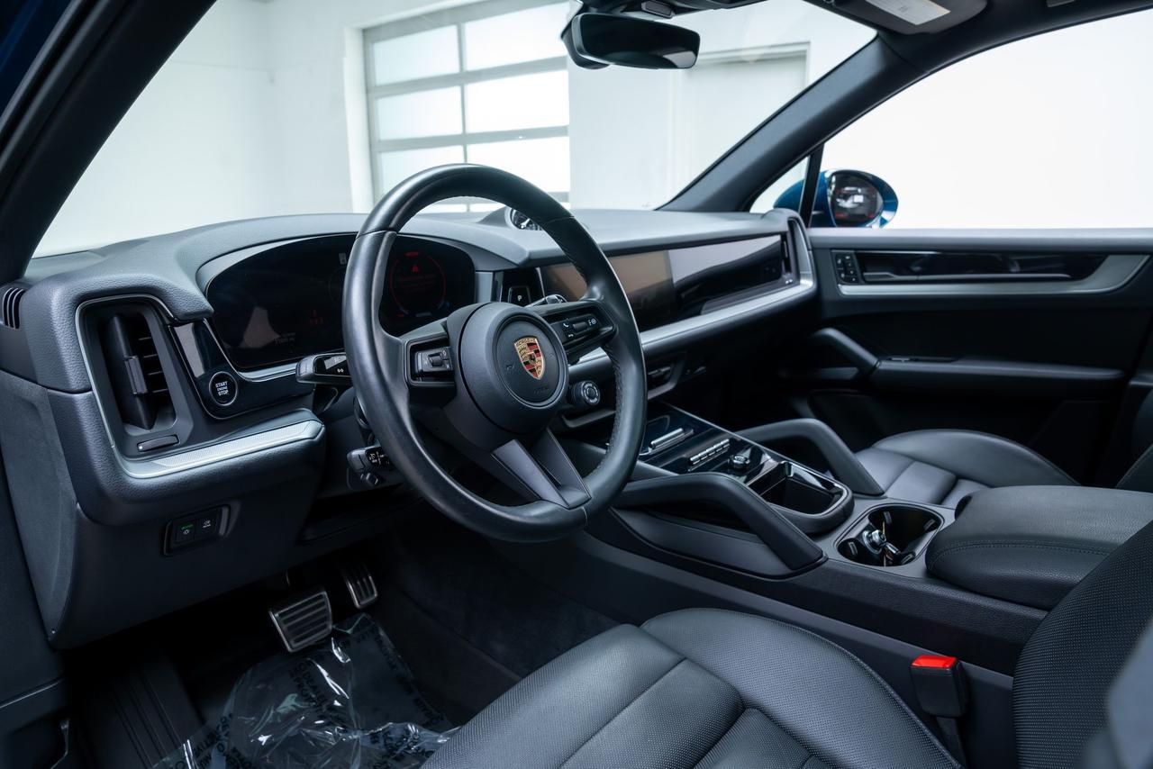 2024 Porsche Cayenne S 1 Owner Premium Package Adaptive Suspension Portland OR