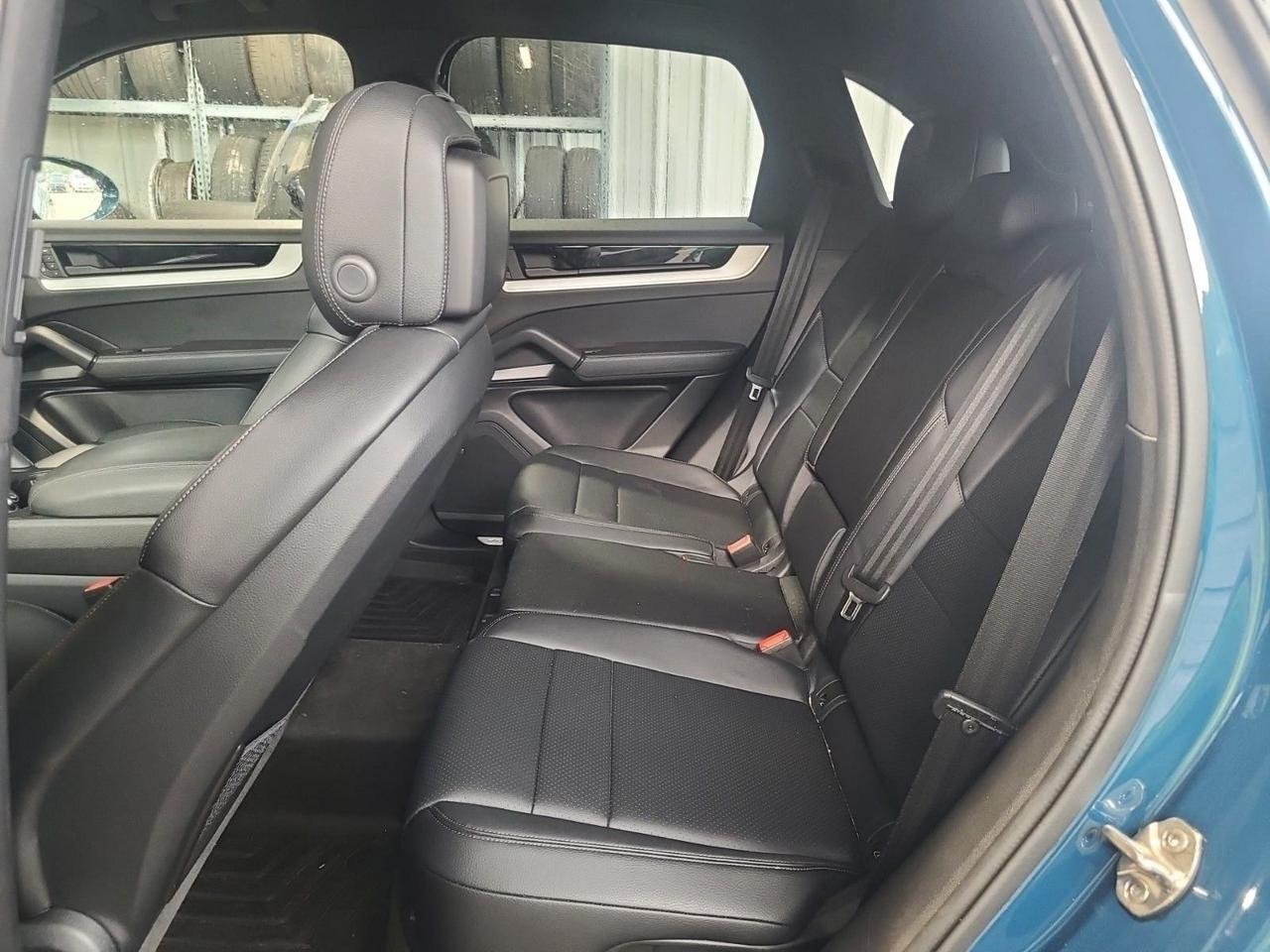 2024 Porsche Cayenne S Adaptive Suspension Ventilated Seats Portland OR