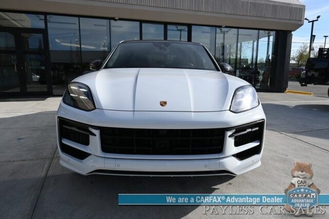 2024 Porsche Cayenne S