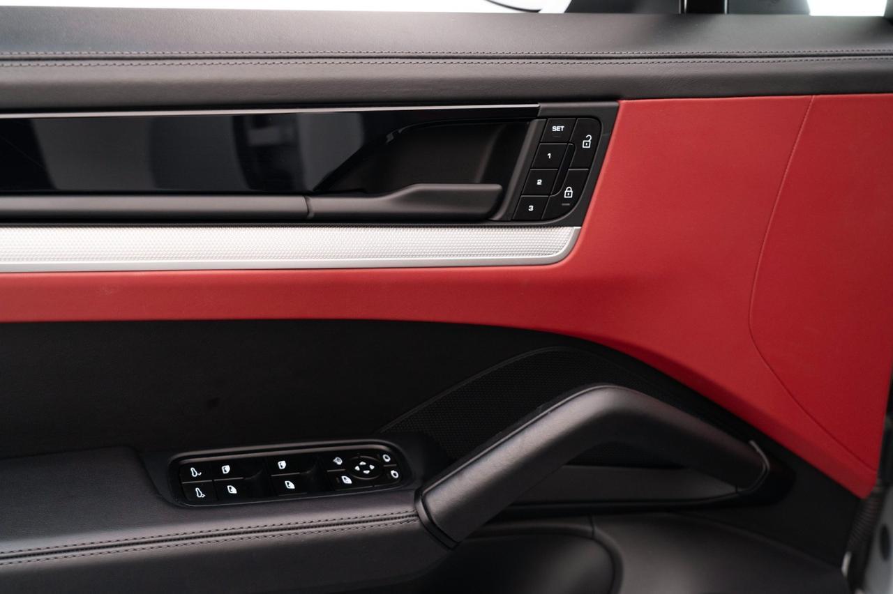 2024 Porsche Cayenne S Coupe Pompano Beach FL
