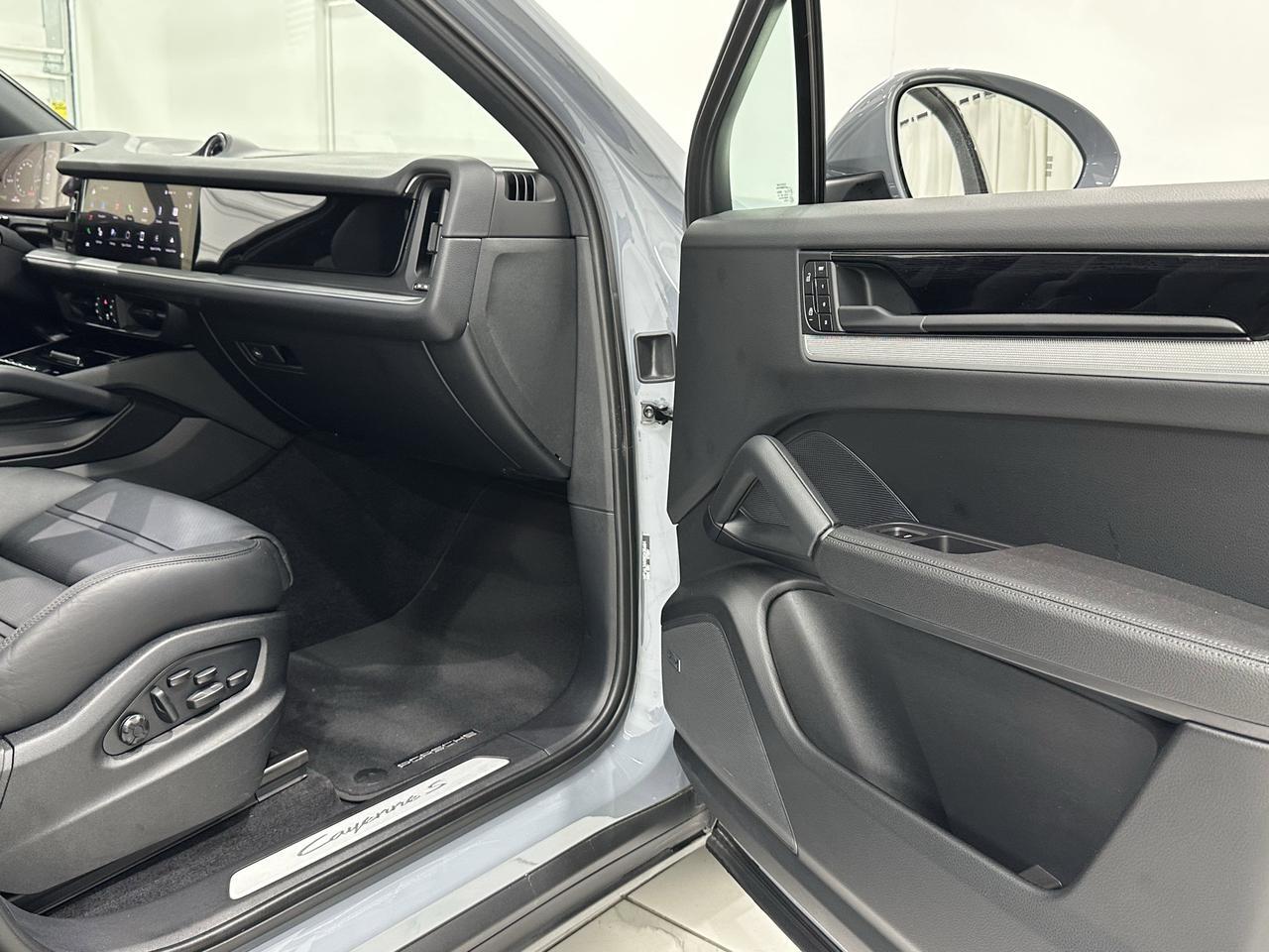 2024 Porsche Cayenne S Newark DE
