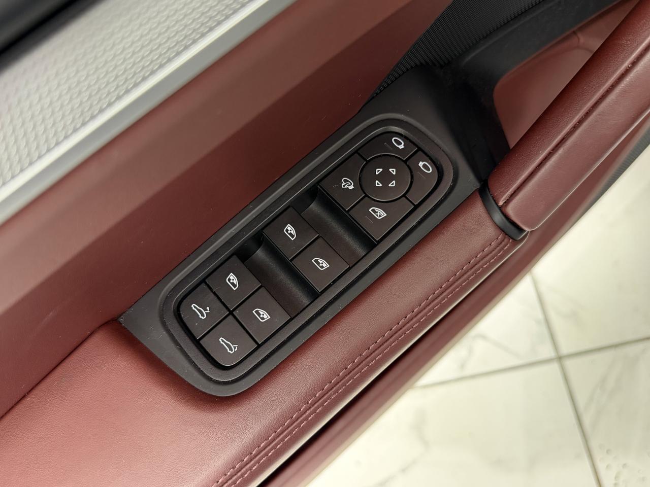 2024 Porsche Cayenne S Newark DE