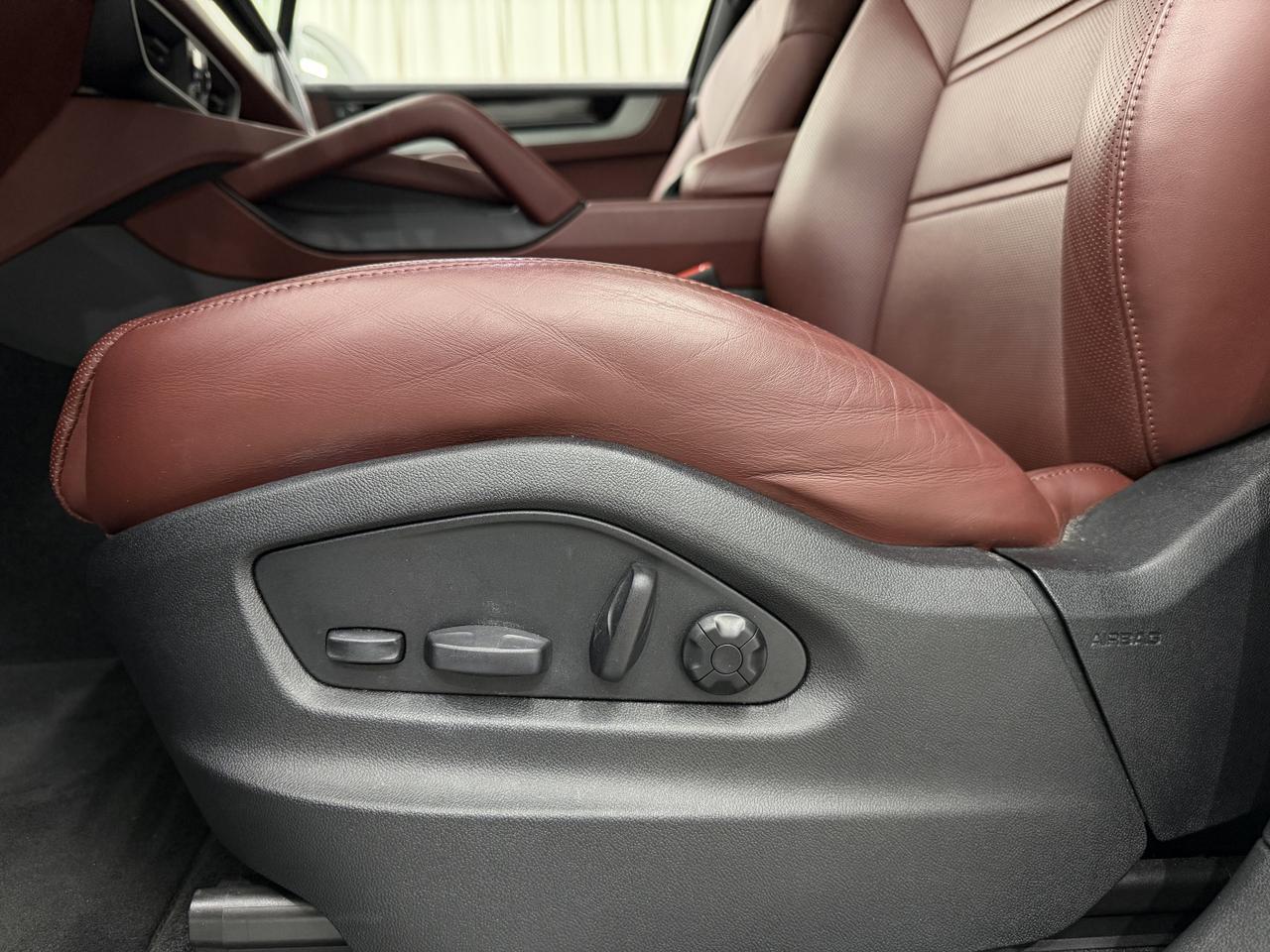 2024 Porsche Cayenne S Newark DE