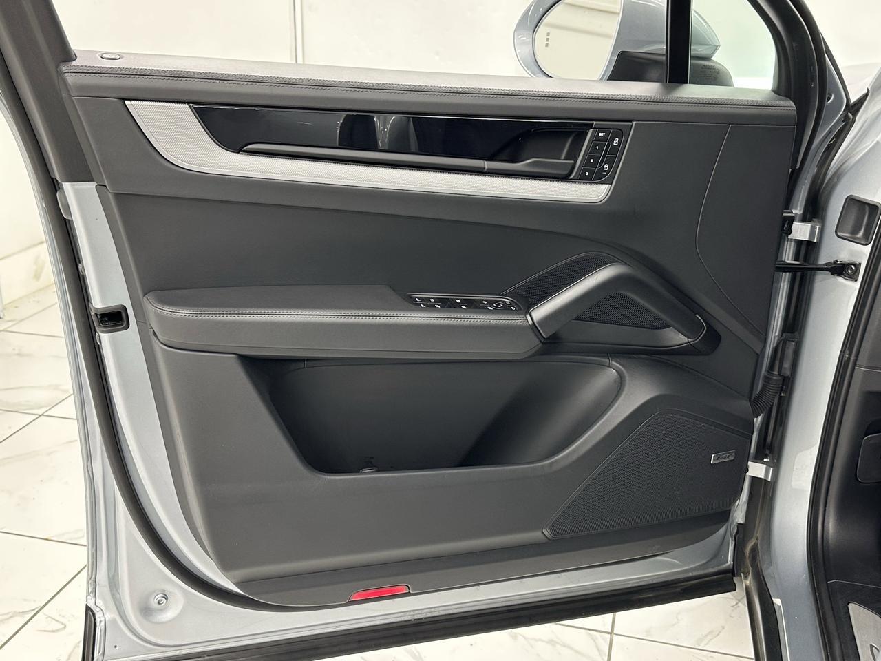 2024 Porsche Cayenne S Newark DE