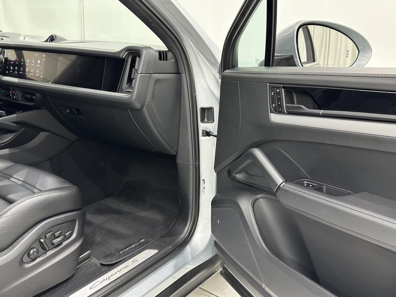 2024 Porsche Cayenne S Newark DE