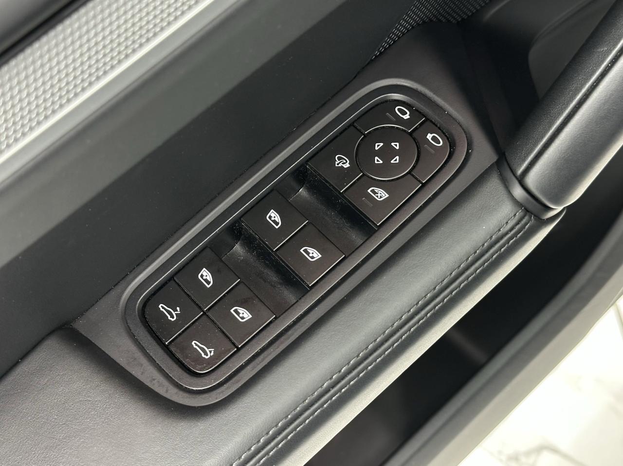 2024 Porsche Cayenne S Newark DE