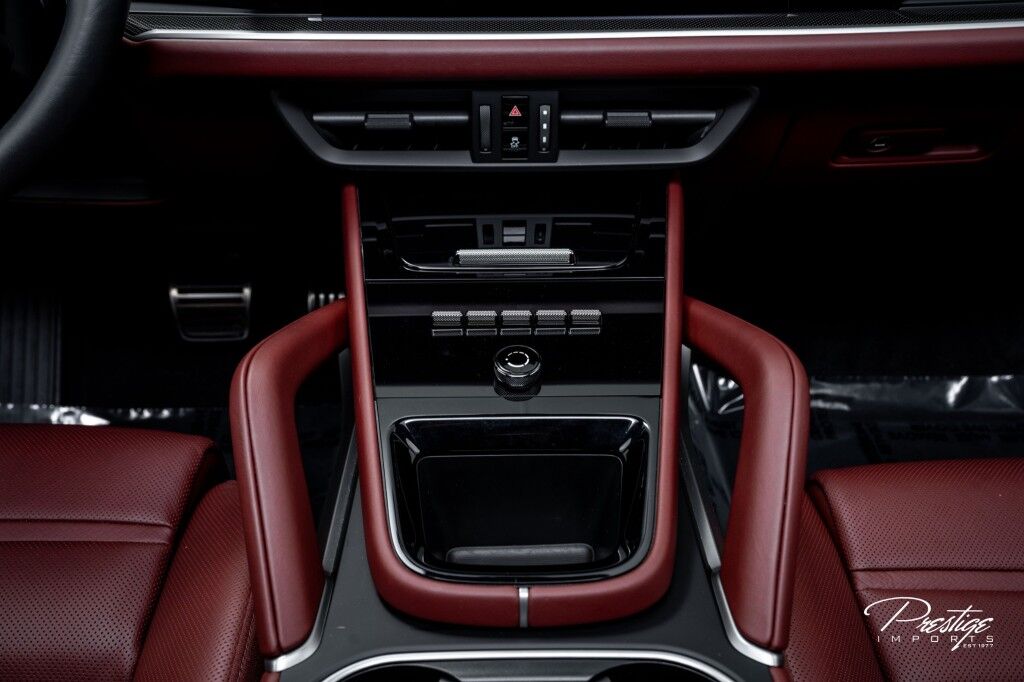 2024 Porsche Cayenne S North Miami Beach FL