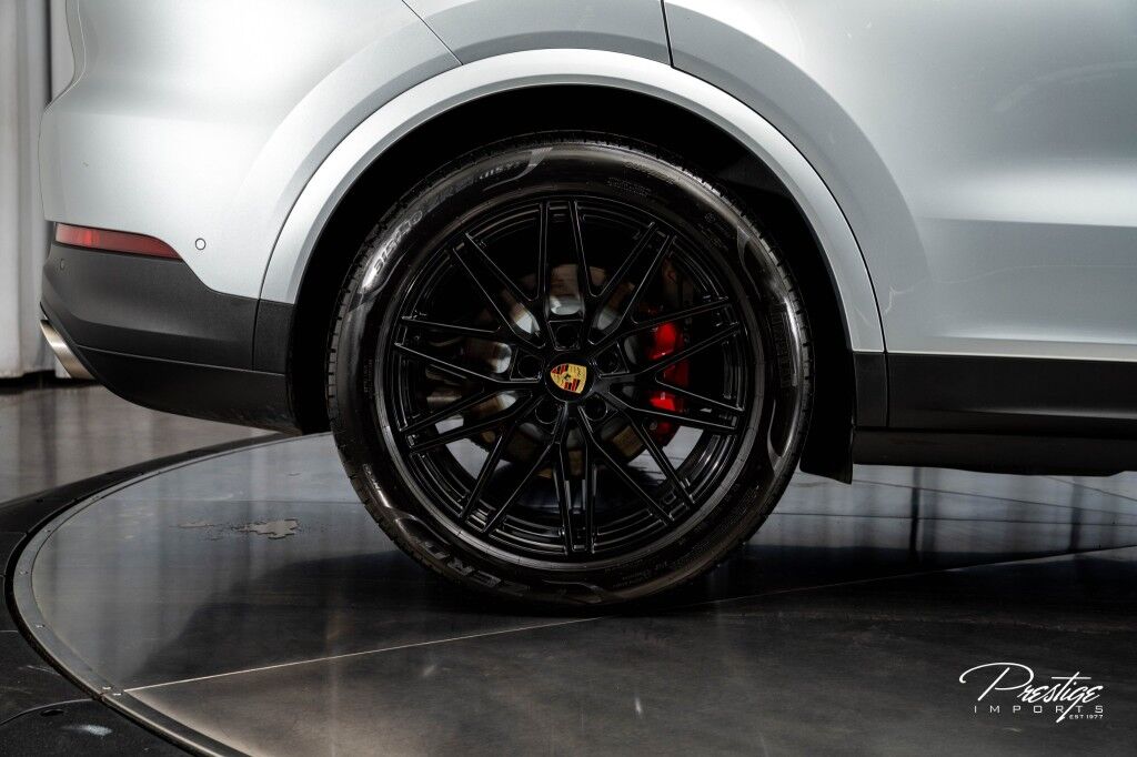 2024 Porsche Cayenne S North Miami Beach FL