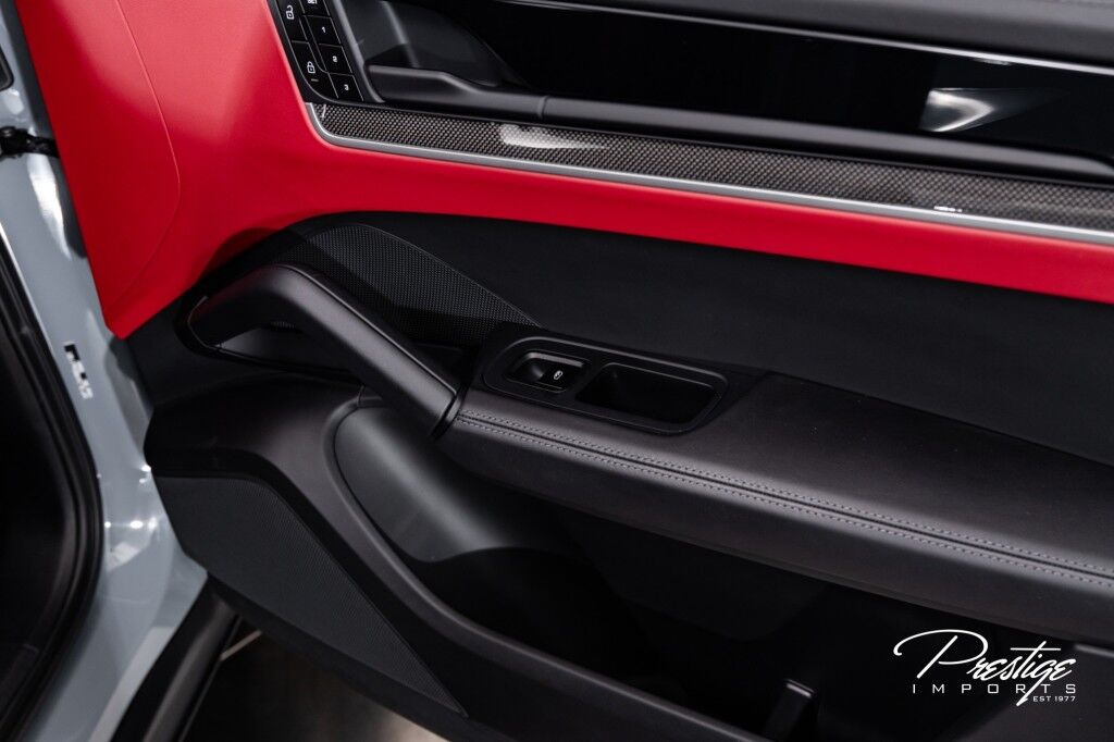 2024 Porsche Cayenne S North Miami Beach FL