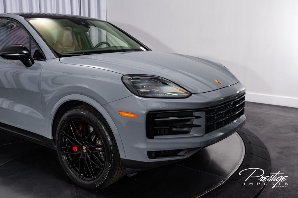 2024 Porsche Cayenne S