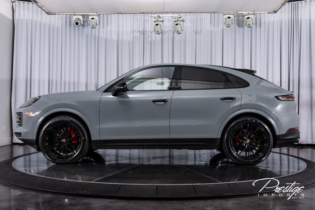 2024 Porsche Cayenne S North Miami Beach FL